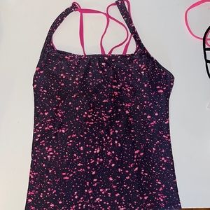 TYR Size Medium Tankini